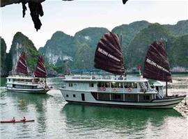 Halong Fantasea Cruise